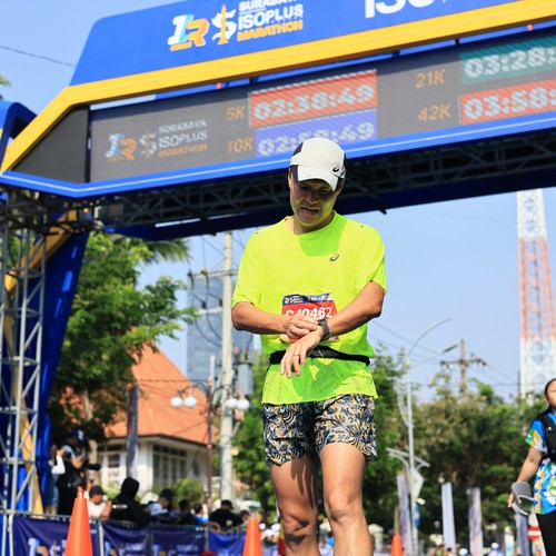 Race photo from SURABAYA ISOPLUS MARATHON 2026