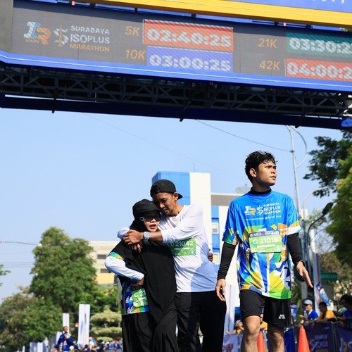 Race photo from SURABAYA ISOPLUS MARATHON 2026