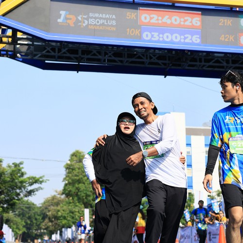 Race photo from SURABAYA ISOPLUS MARATHON 2026
