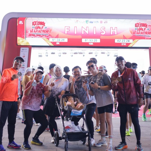 Race photo from KEDIRI HALF MARATHON 2026