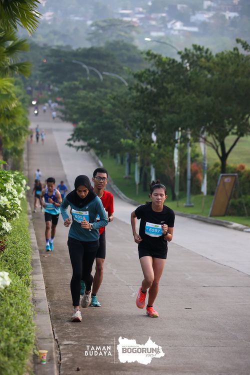 Race photo from Taman Budaya x BOGORUN 2025