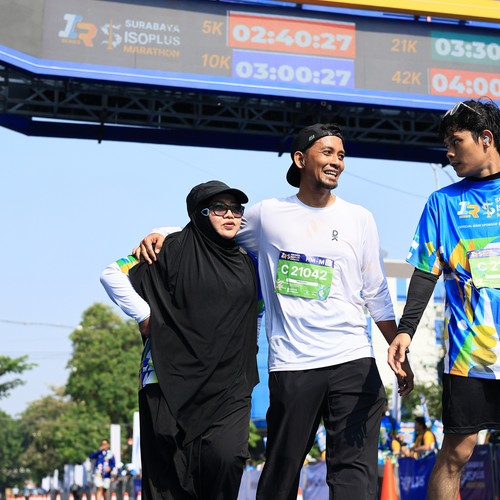 Race photo from SURABAYA ISOPLUS MARATHON 2026
