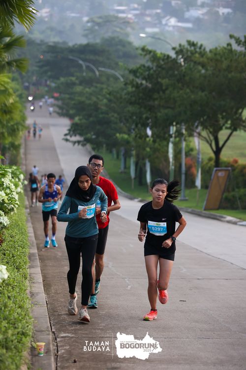 Race photo from Taman Budaya x BOGORUN 2025