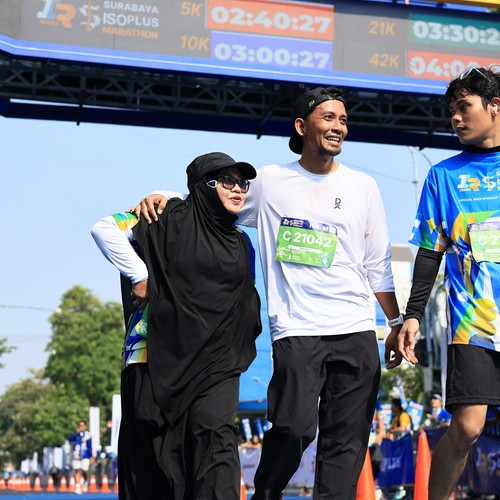 Race photo from SURABAYA ISOPLUS MARATHON 2026