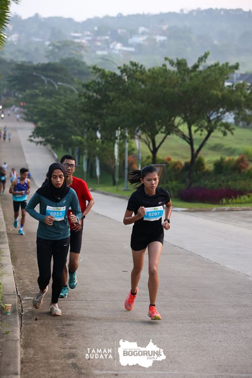 Race photo from Taman Budaya x BOGORUN 2025