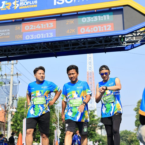 Race photo from SURABAYA ISOPLUS MARATHON 2026