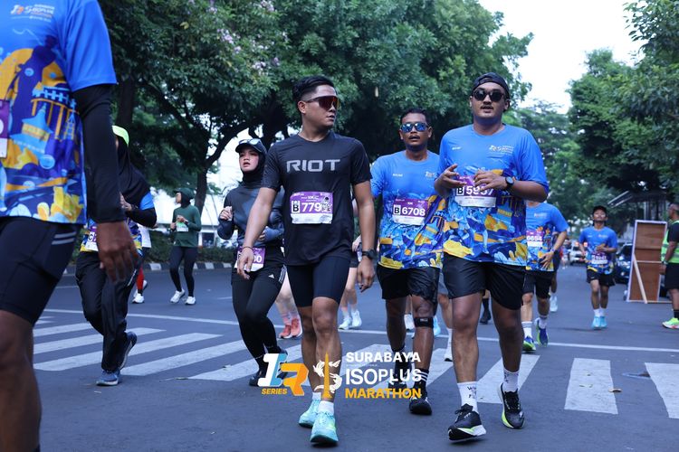 Race photo from SURABAYA ISOPLUS MARATHON 2025