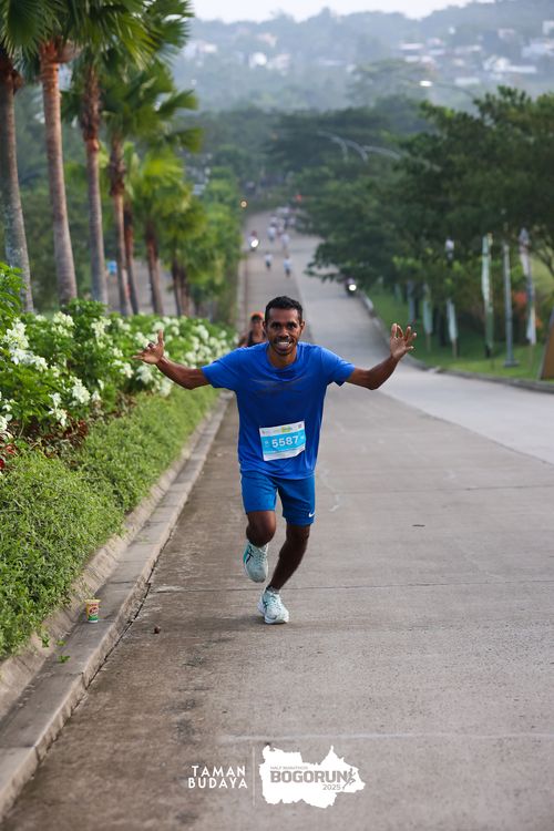 Race photo from Taman Budaya x BOGORUN 2025