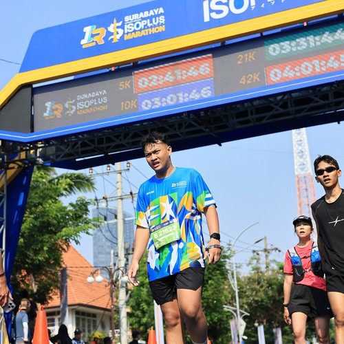 Race photo from SURABAYA ISOPLUS MARATHON 2026