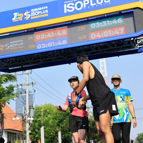 Race photo from SURABAYA ISOPLUS MARATHON 2026
