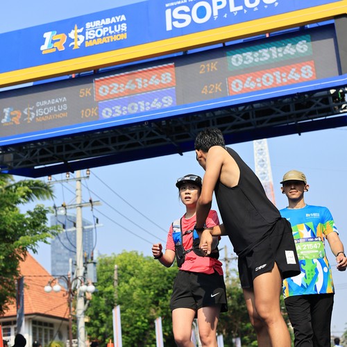 Race photo from SURABAYA ISOPLUS MARATHON 2026
