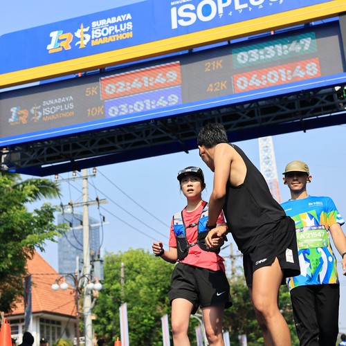 Race photo from SURABAYA ISOPLUS MARATHON 2026