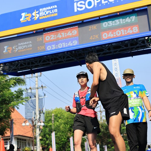 Race photo from SURABAYA ISOPLUS MARATHON 2026