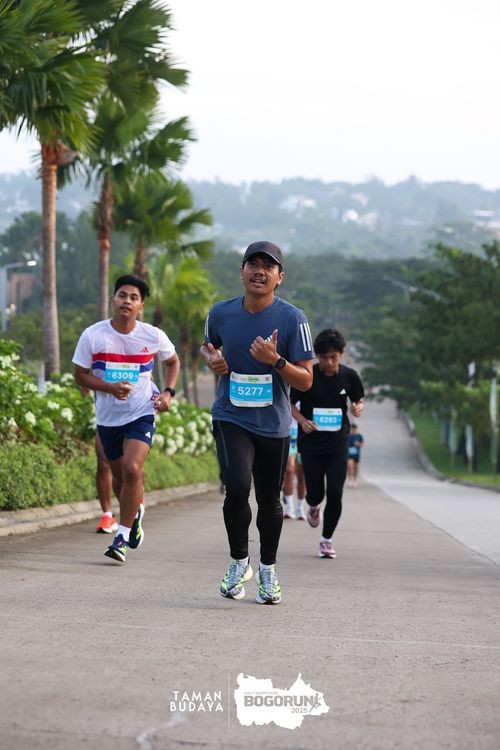 Race photo from Taman Budaya x BOGORUN 2025