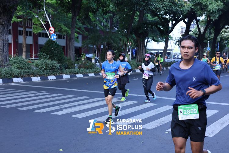 Race photo from SURABAYA ISOPLUS MARATHON 2025
