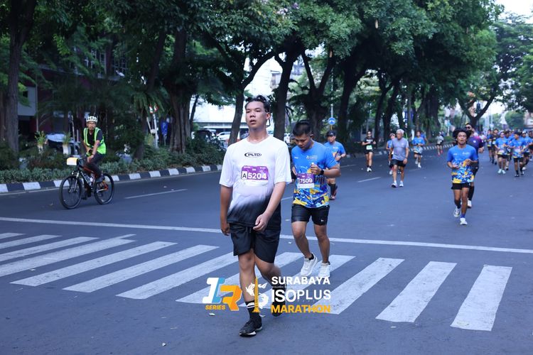 Race photo from SURABAYA ISOPLUS MARATHON 2025
