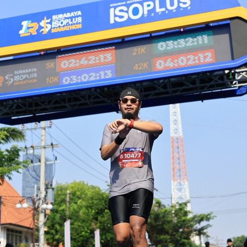 Race photo from SURABAYA ISOPLUS MARATHON 2026