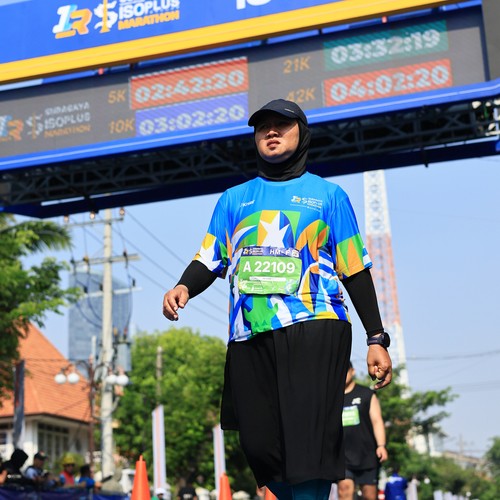 Race photo from SURABAYA ISOPLUS MARATHON 2026