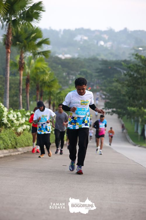 Race photo from Taman Budaya x BOGORUN 2025