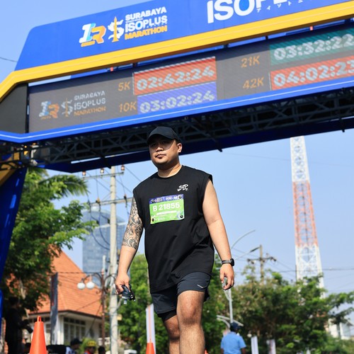 Race photo from SURABAYA ISOPLUS MARATHON 2026