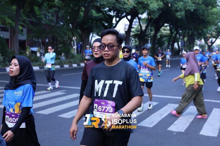 Race photo from SURABAYA ISOPLUS MARATHON 2025