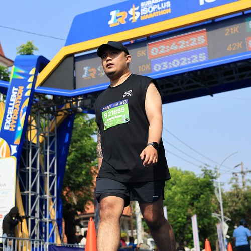 Race photo from SURABAYA ISOPLUS MARATHON 2026
