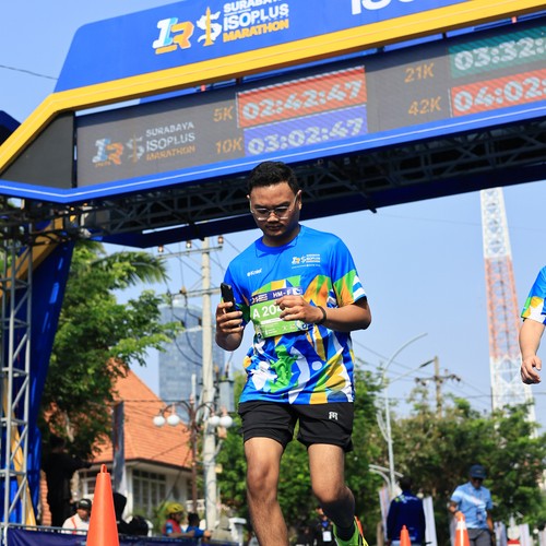 Race photo from SURABAYA ISOPLUS MARATHON 2026