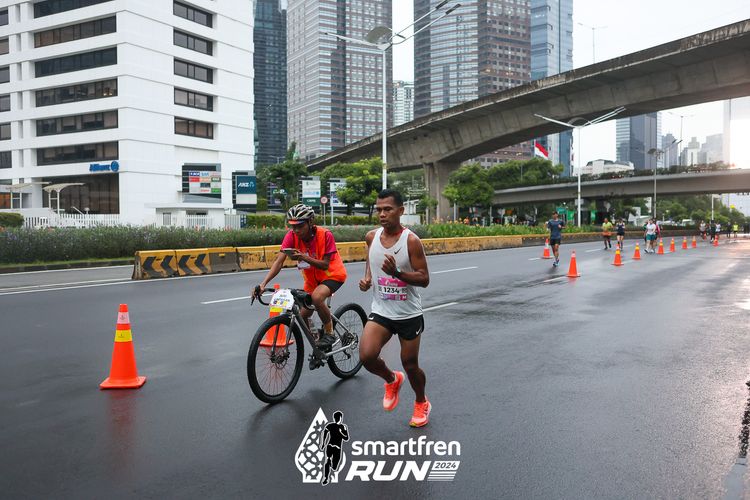 Race photo from Smartfren Run 2024