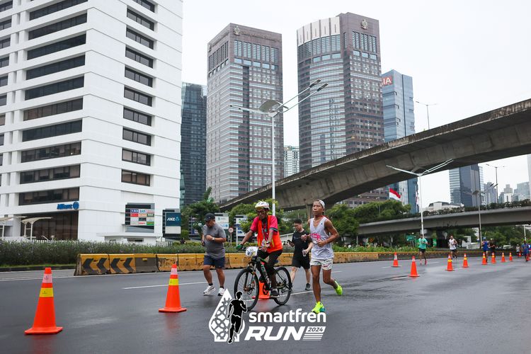 Race photo from Smartfren Run 2024