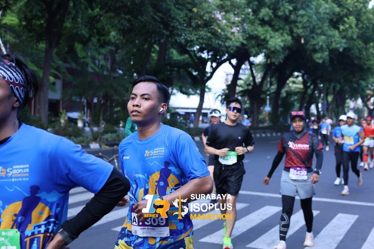 Race photo from SURABAYA ISOPLUS MARATHON 2025