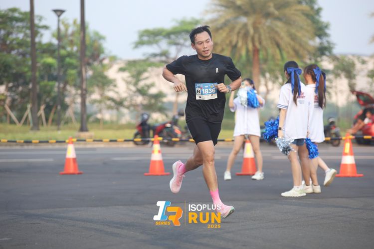 Race photo from ISOPLUS RUN 2025 - JAKARTA