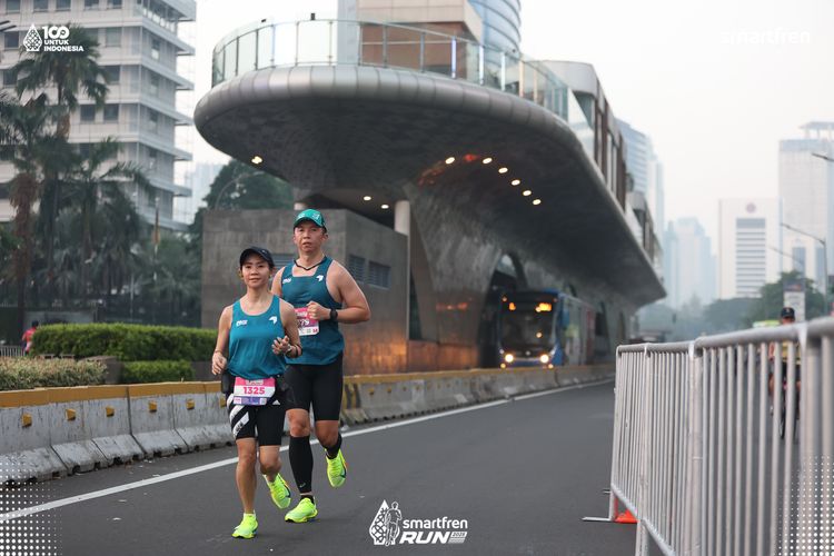 Race photo from Smartfren Run 2025 