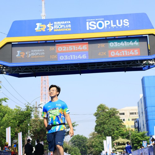 Race photo from SURABAYA ISOPLUS MARATHON 2026