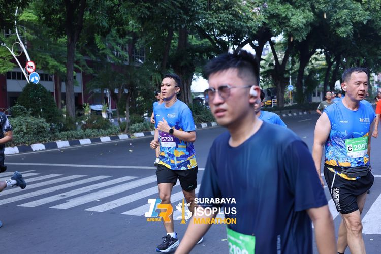 Race photo from SURABAYA ISOPLUS MARATHON 2025