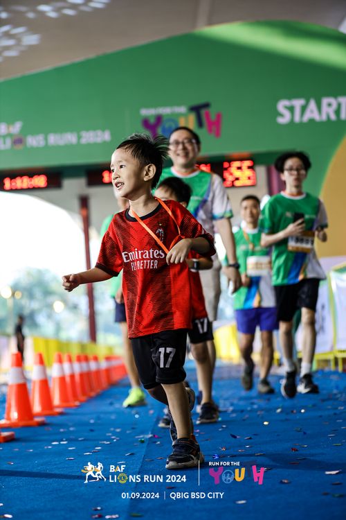 Race photo from BAF LIONS RUN 2024