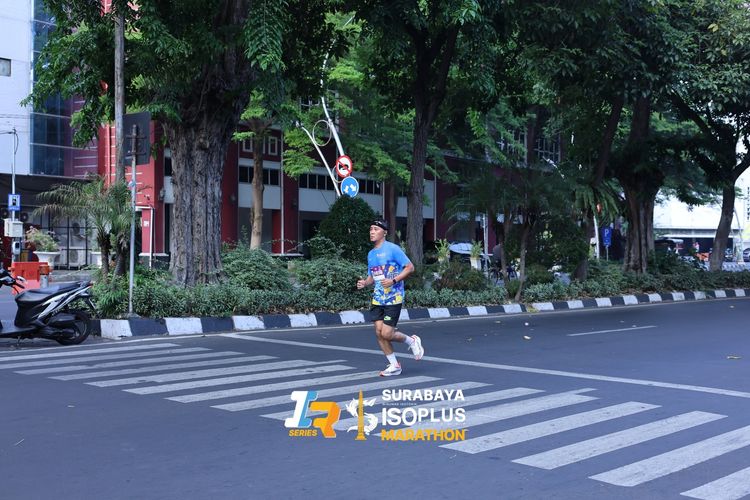 Race photo from SURABAYA ISOPLUS MARATHON 2025