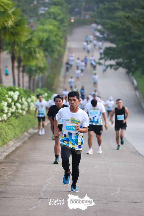 Race photo from Taman Budaya x BOGORUN 2025