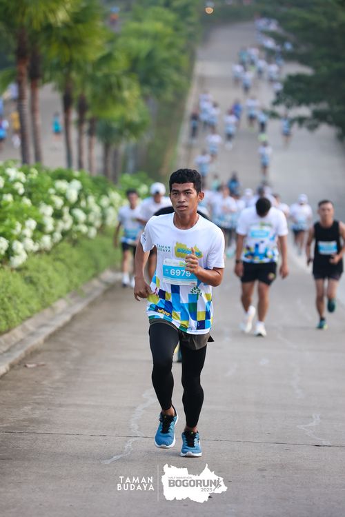 Race photo from Taman Budaya x BOGORUN 2025