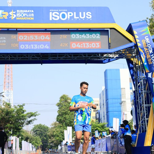 Race photo from SURABAYA ISOPLUS MARATHON 2026
