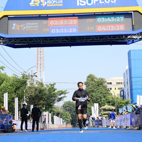 Race photo from SURABAYA ISOPLUS MARATHON 2026