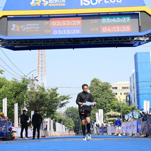 Race photo from SURABAYA ISOPLUS MARATHON 2026