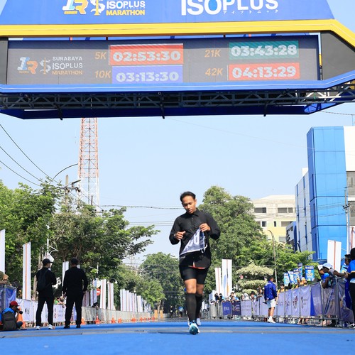Race photo from SURABAYA ISOPLUS MARATHON 2026