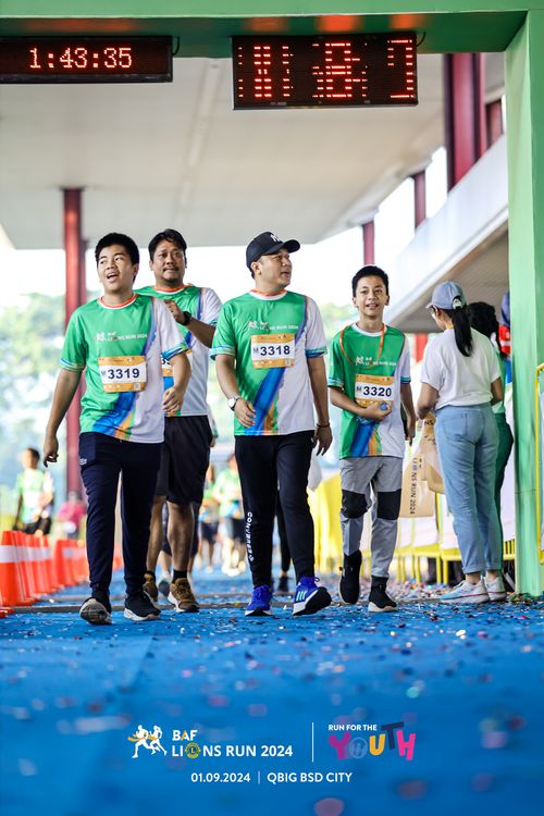 Race photo from BAF LIONS RUN 2024