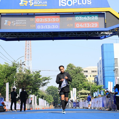 Race photo from SURABAYA ISOPLUS MARATHON 2026