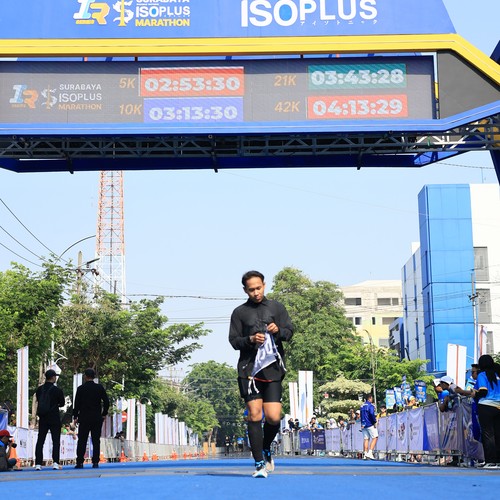Race photo from SURABAYA ISOPLUS MARATHON 2026