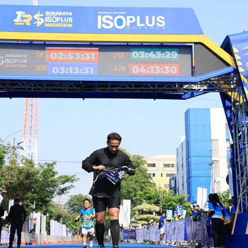 Race photo from SURABAYA ISOPLUS MARATHON 2026