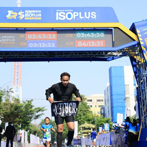 Race photo from SURABAYA ISOPLUS MARATHON 2026