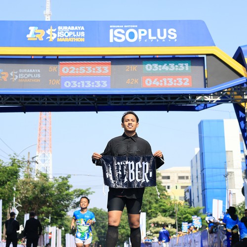Race photo from SURABAYA ISOPLUS MARATHON 2026