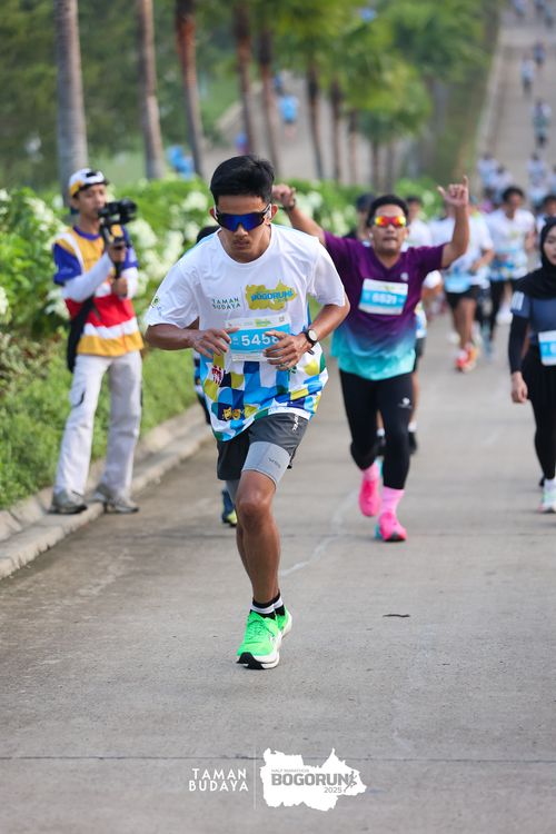 Race photo from Taman Budaya x BOGORUN 2025