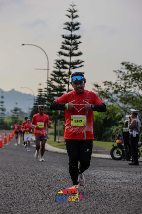 Race photo from CISANGKAN KBP CITY RUN 2025